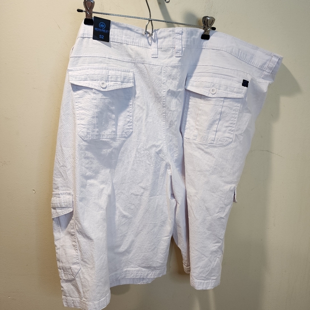 MONUMENTS Men's White Cargo Shorts Plus Size 52 NWT